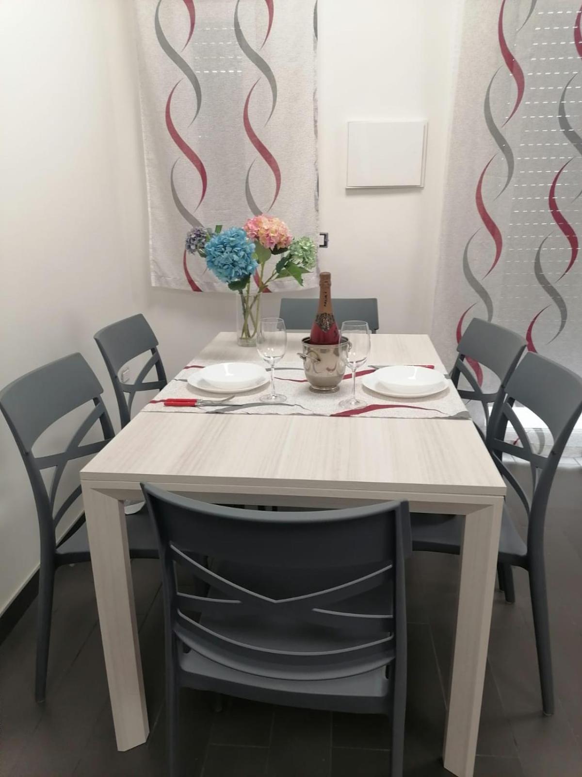 Sea View Apartment Siraküza Dış mekan fotoğraf
