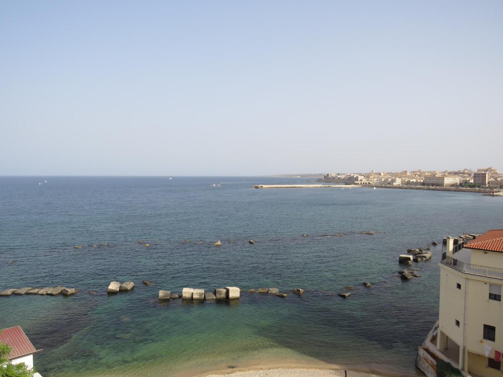 Sea View Apartment Siraküza Dış mekan fotoğraf