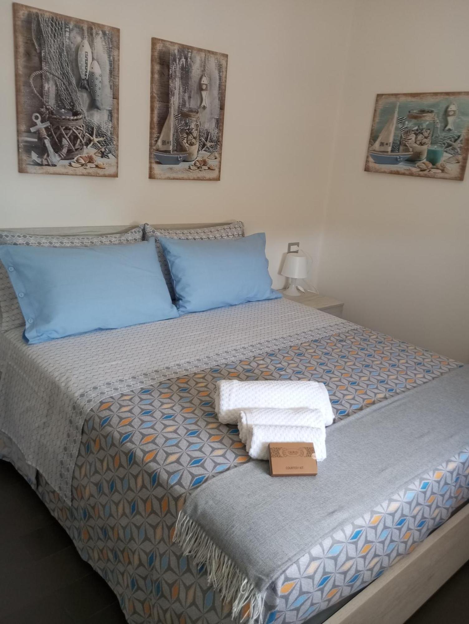 Sea View Apartment Siraküza Dış mekan fotoğraf